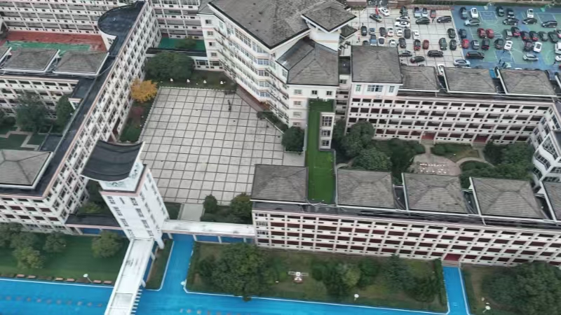 余姚市教育局10所直属学校建筑物屋顶租赁权网络拍卖公告